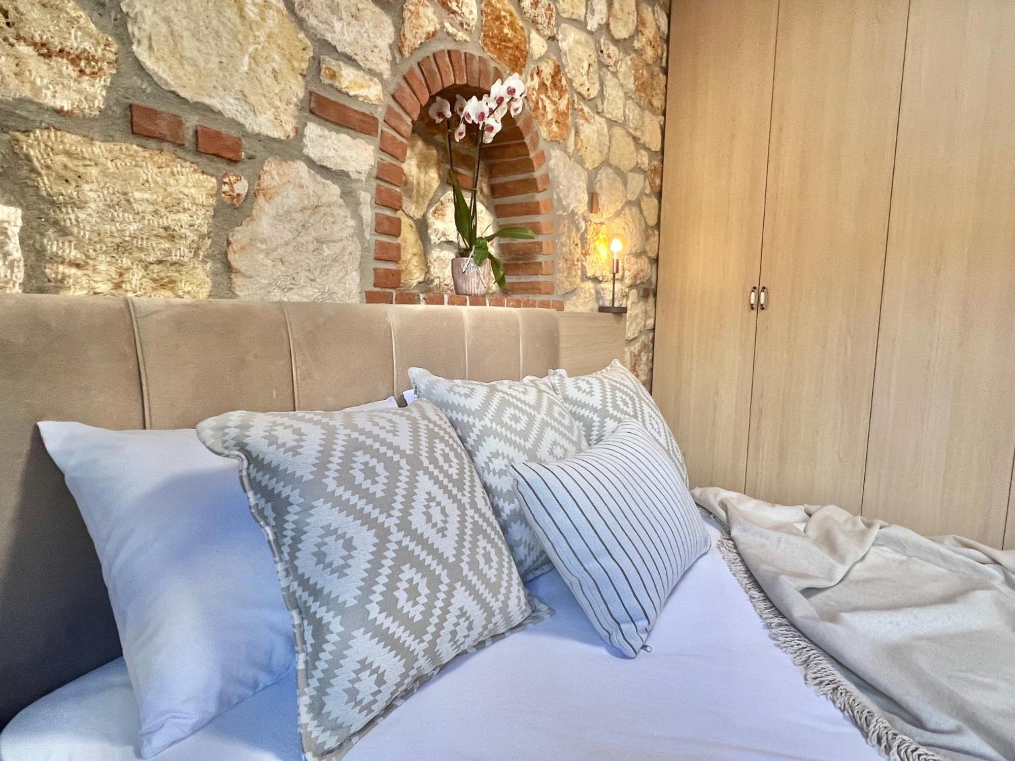 منزل الضيف بساكوذيا  في Boutique Stone House المظهر الخارجي الصورة